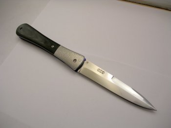 Stiletto folder b.jpg