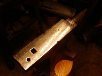 Nathan's anvil 1 22 11.jpg