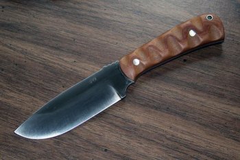 Knife dogs build 022.jpg
