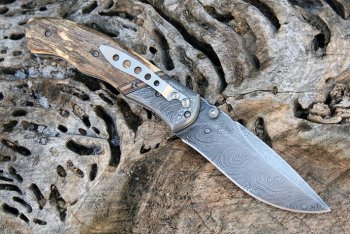 HHH Knives Damascus folder 030.jpg