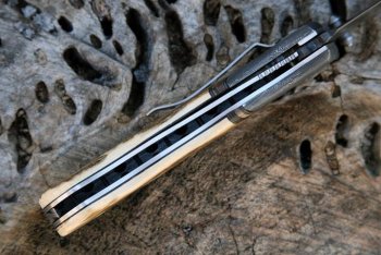 HHH Knives Damascus folder 014.jpg