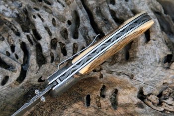 HHH Knives Damascus folder 027.jpg