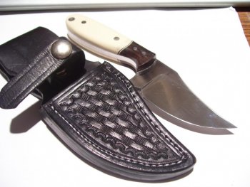 conlin bowie and black sheath 010.jpg