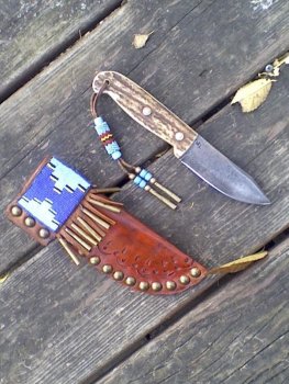 Beaded Sheath & Knife,.jpg