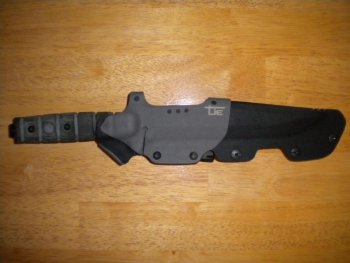 Tops USMC Combat Knife.jpg