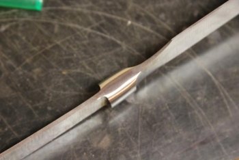 Whats on the bench!! 012 (800x533).jpg