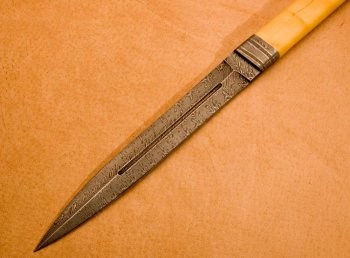 Kings-Dagger-2.jpg