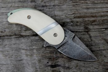 Phil Booth folder 006 (800x533).jpg