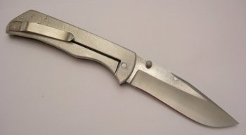 CF-grn micarta MI folder b.jpg