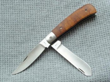 463K0414a.jpg