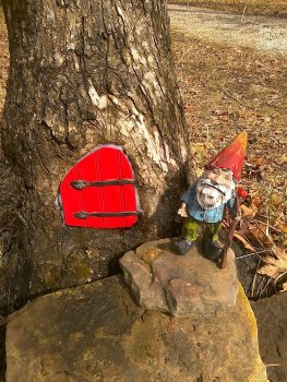 Gnome verticle.jpg