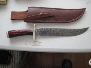mountain man knife.png