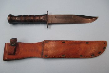 original-wwii-ka-bar-usmc-variation_1_331cb926eff5e46b6db8fd90bbd29a98.jpg