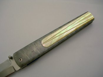 Semi-interframe dagger handle.jpg