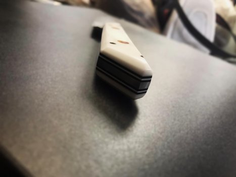 white knife1.jpg