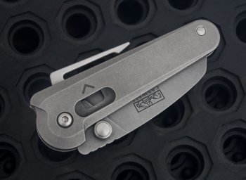 EDXfrontclosedmat.jpg