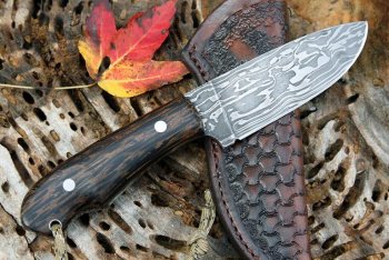 Red Hawk Hunter By HHH Knives 056.jpg