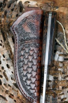 Red Hawk Hunter By HHH Knives 040.jpg