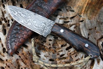 Red Hawk Hunter By HHH Knives 053.jpg