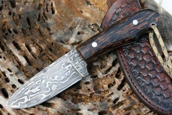 Red Hawk Hunter By HHH Knives 041.jpg